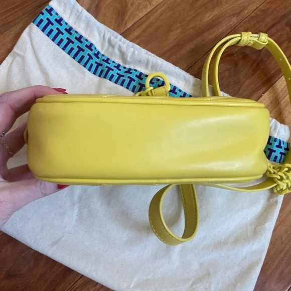 Tory Burch Yellow Quilted Crossbody Bag - Picture 5 of 11